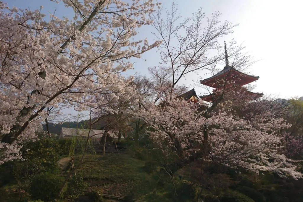 東山清水 友庵 Villa Kyoto Japan